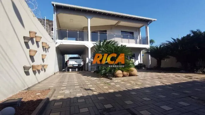 Casa de Alto Padrão à Venda no Bairro São João Bosco, Porto Velho/RO