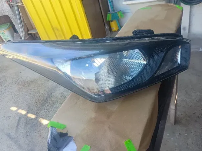 Farol direito do HB20 2012/2019
