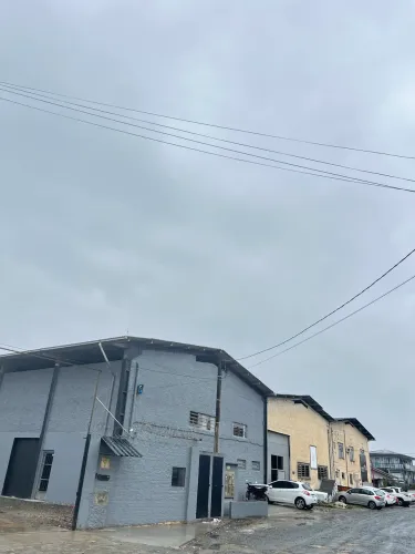 Galpao Itaum averbado industrial  225m