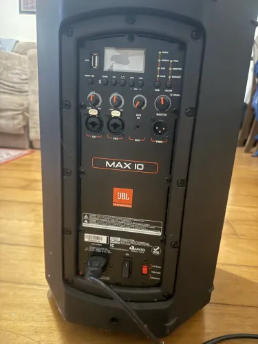 Caixa de som JBL Max 10