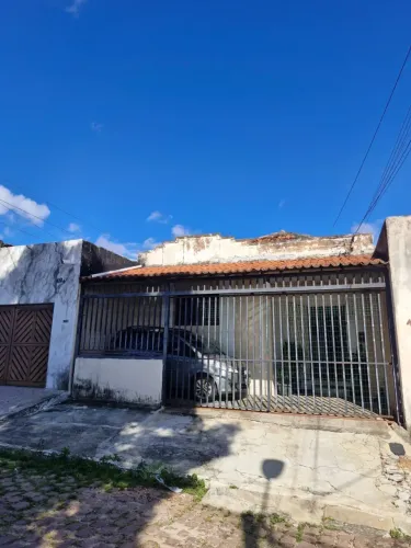 Casa no Alecrim