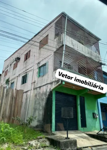 PRÉDIO COMERCIAL COM 2 APARTAMENTOS 
