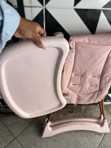 Cadeira de alimentação para bebê