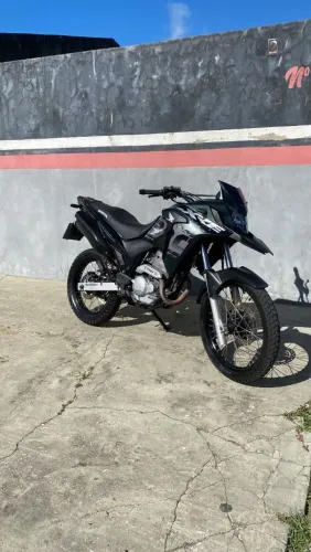 Xre 300 ano 2019
