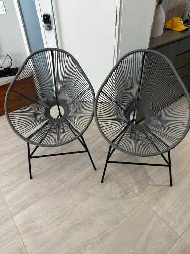 Duas cadeira acapuco