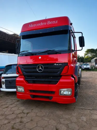 Caminhão Mercedes Benz AXOR 2544S