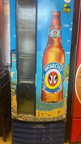 Freezer vertical
