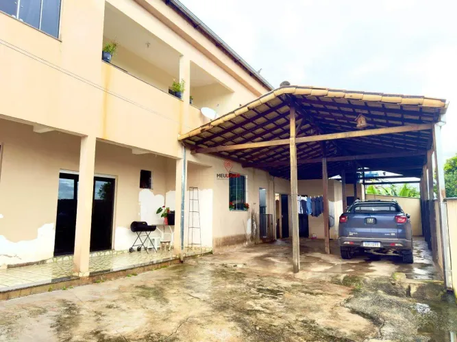 Casa de 03 quartos e varanda a venda no Jardim Monsenhor Horta