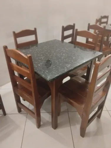 Mesa maciça tampa de granito