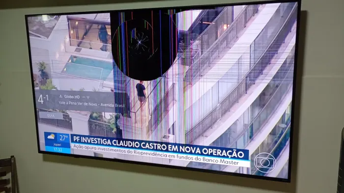 Tv 65 Pol LG tela Danificada 