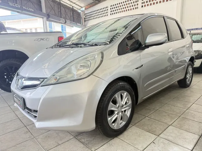 Honda Fit LX 1.4/ 1.4 Flex 8v/16v 5P Aut. 2013