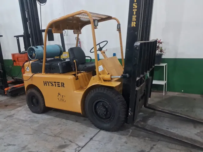 Empilhadeira  Hyster  H80J 4 toneladas