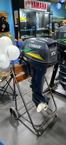 MOTOR YAMAHA 15HP DISPONÍVEL 