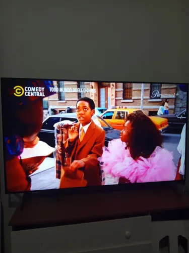 TV 65" LG