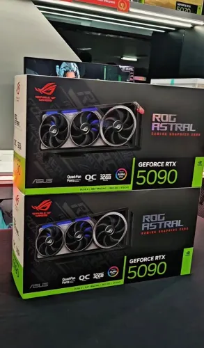 Placa de vídeo Asus RTX 5090 Rog astral lacrada com nota 