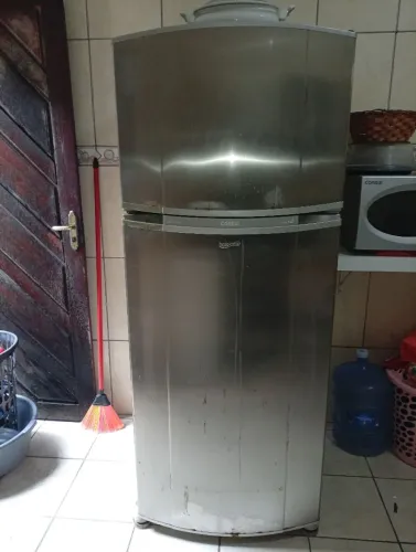 Geladeira frosfre