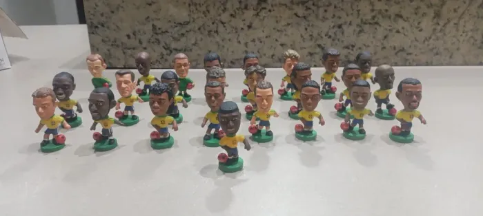 Vendo coleção de mini craques 