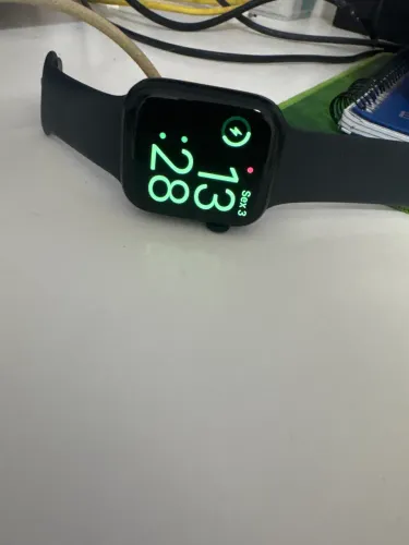 Apple watch series 9 45mm (88% saude da bateria) acompanha tudo original com caixa