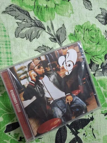 CD MUSIQ SOULCHILD-LUVANMUSIQ LACRADO (RARO PARA COLECIONADOR)