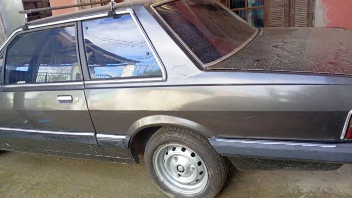 Ford Del Rey Ghia 1.8 / 1.6 2P E 4P 1989