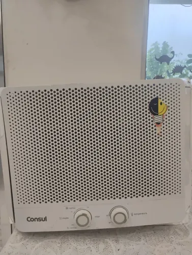 Ar condicionado Consul, NAO GELA.
