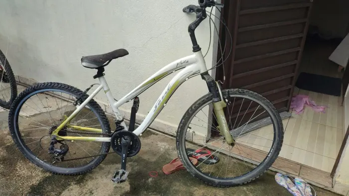 Bicicleta de alumínio aro 29