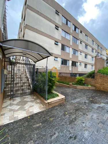 Apartamento de 50m2 no bairro Ahú