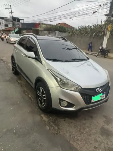 Hyundai HB20X Premium 1.6 Flex 16V Aut. 2014