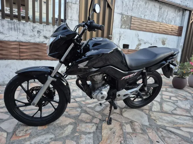 Vendo Moto Preta 160