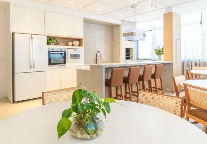 APARTAMNETO PRONTO NO SEMI MOBILIADO Torres do Caribe NA PRAIA DE ITAPEMA  