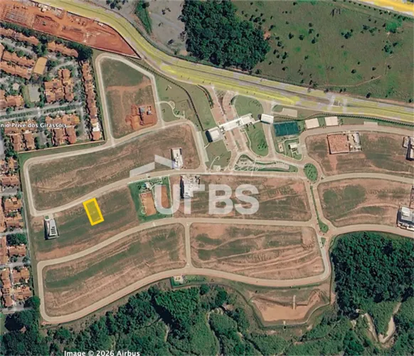 Lote de 560 m² no Jardins Londres