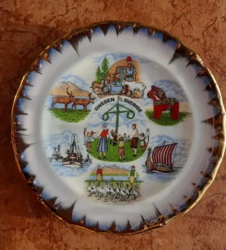 Souvenir da Suiça Prato decorativo de parede antigo 19cm louça antiga