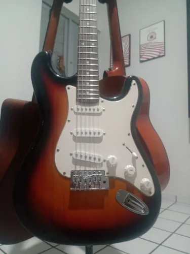 Nova Strato Leonard