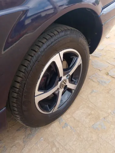 Rodão aro 14 para trocar em rodas 17 com volta do interessado.