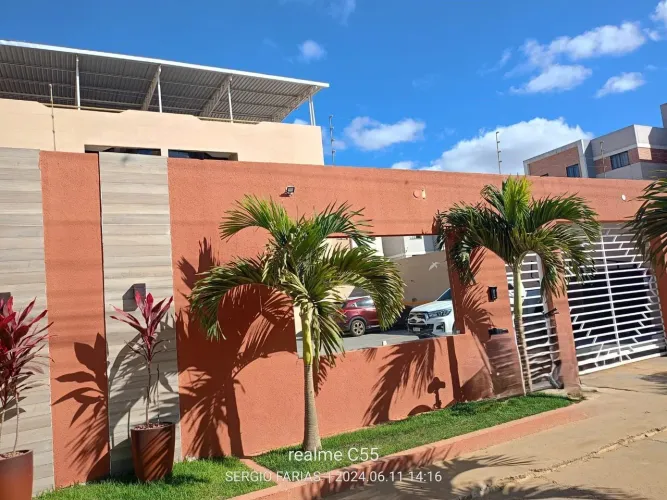 Apartamento 3 Quartos, sendo 01 Suite no 1º andar em ótima localização no Bairro Alto do B