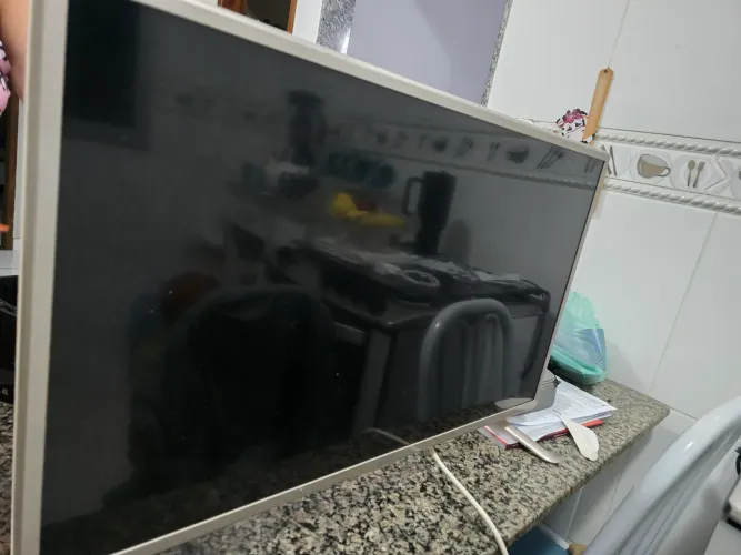 Smart TV LG 32 polegadas "série especial"