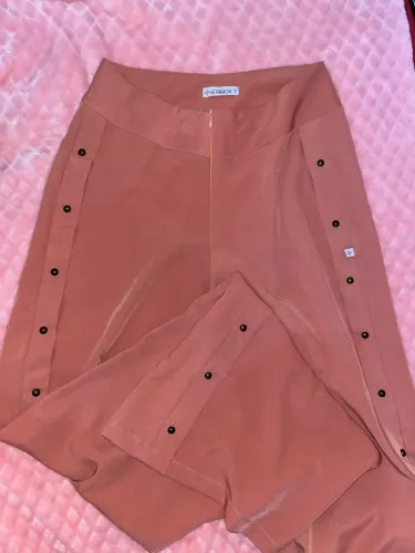 Calça Pantalona Feminina Com Botões Laterais Terracota VF Fashion - Tam P