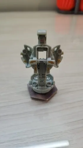 Bakugan Haos Mega Brontes