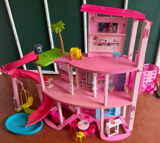 Casa da Barbie Dreamhouse
