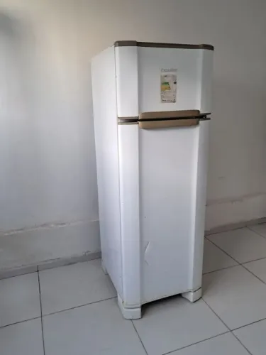 Esmaltec com defeito