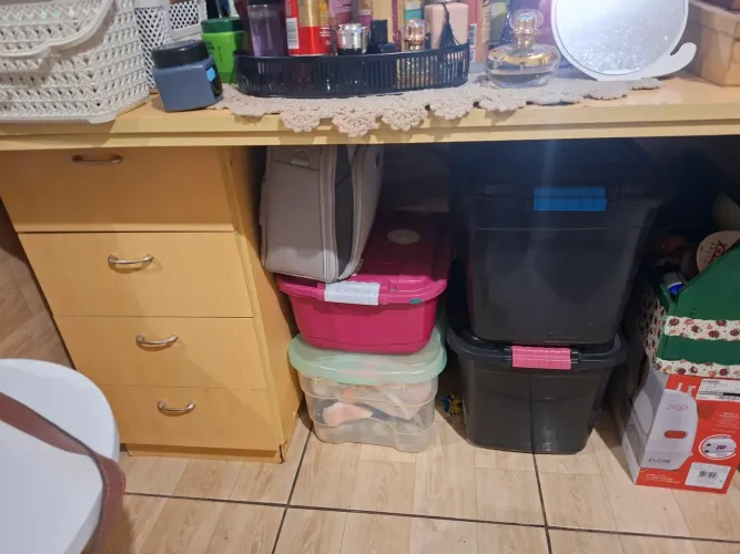 Mesa grande/escrivaninha