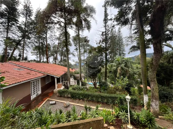 Casa com 5 quartos à venda ou para locação em Roseira - SP