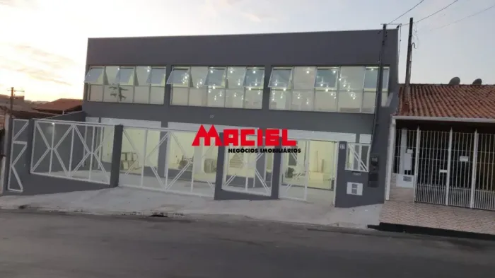 OPORTUNIDADE DE NEGOCIO EXCELENTE PREDIO COMERCIAL