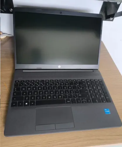 Notebook HP 250 G8 Intel Core i5 11th Gen 8GB 238GB