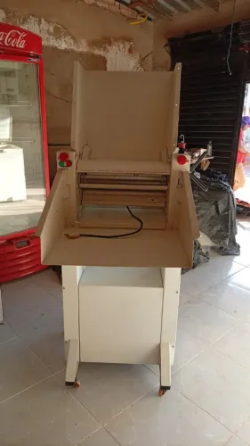 Cilindro de padaria e massadeira