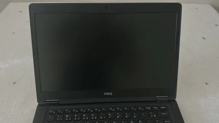 Notebook Dell i5 7ª Gen 8GB SSD 256GB - Excelente para Trabalho/Estudo