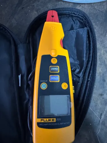 Alicate miliamperímetro FLUKE 771