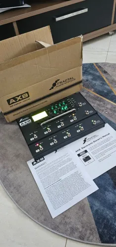 Pedaleira Fractal Ax8