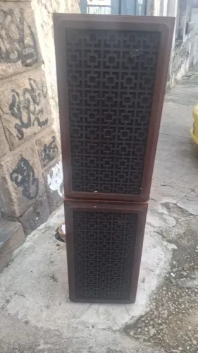 Caixa de som antiga bravox