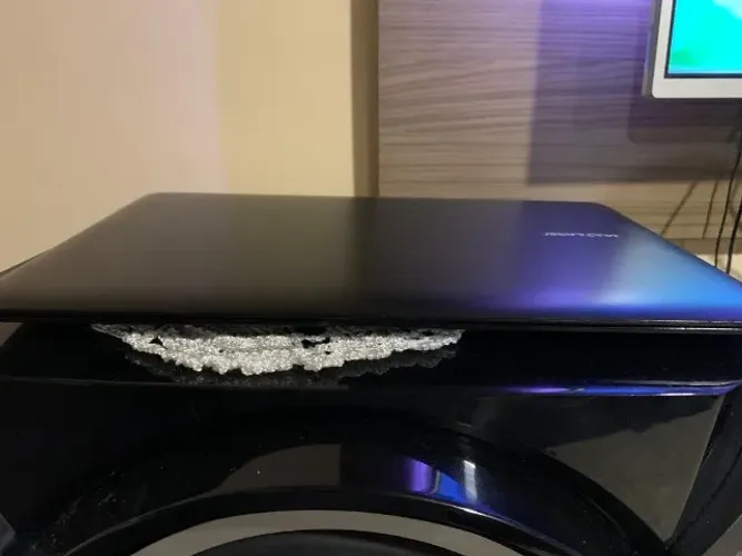 Notebook Multilaser / Atom / 2GB DDR3 / 32GB SSD / Wifi / HDMI / Bateria / Som / teclado